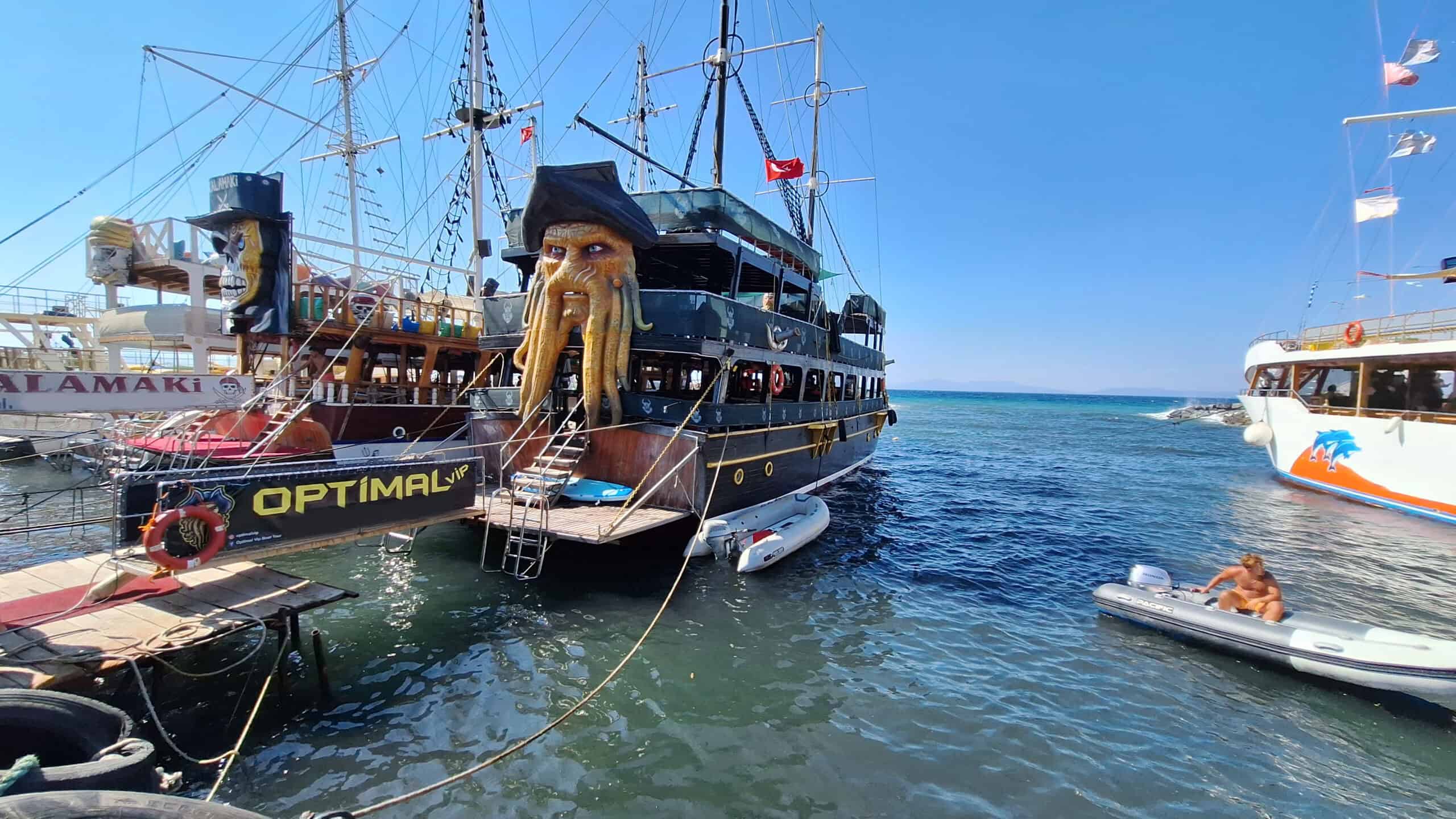 What Hidden Gems Await You on a Kusadasi Boat Trip?