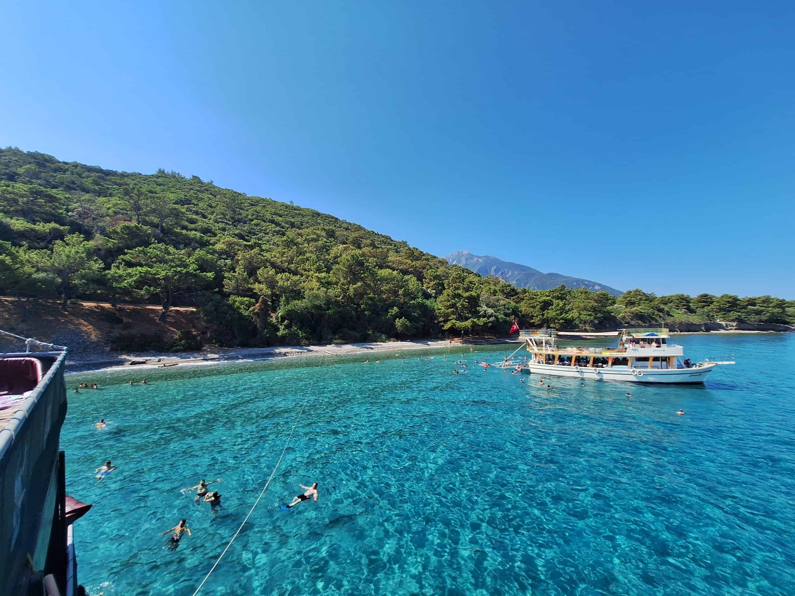 How about discovering hidden paradises on a boat tour?