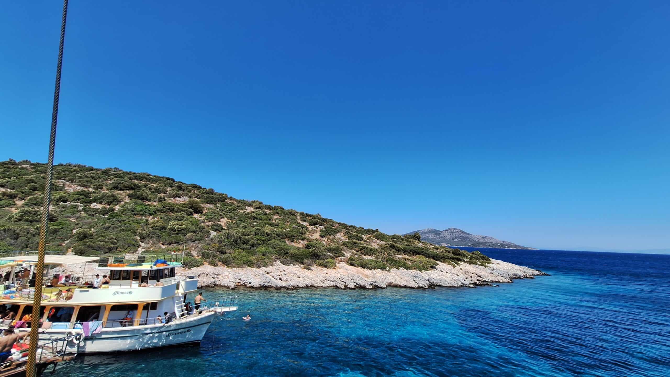 Could the Best Boat Tour Be Your Next Unforgettable Escape?