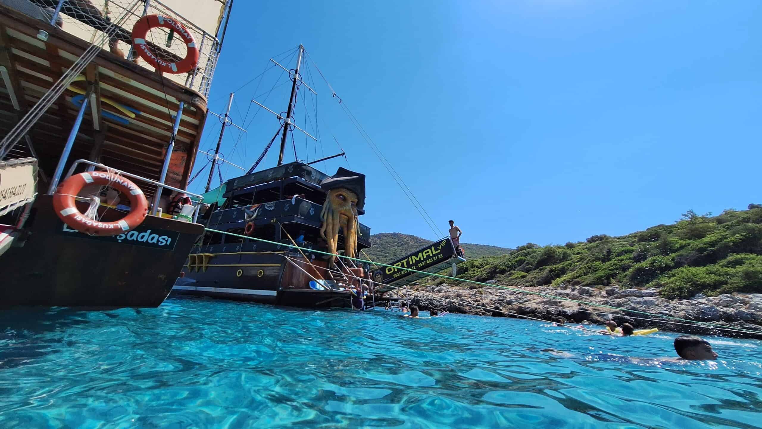 What Makes a Boat Trip in Izmir an Unforgettable Adventure?