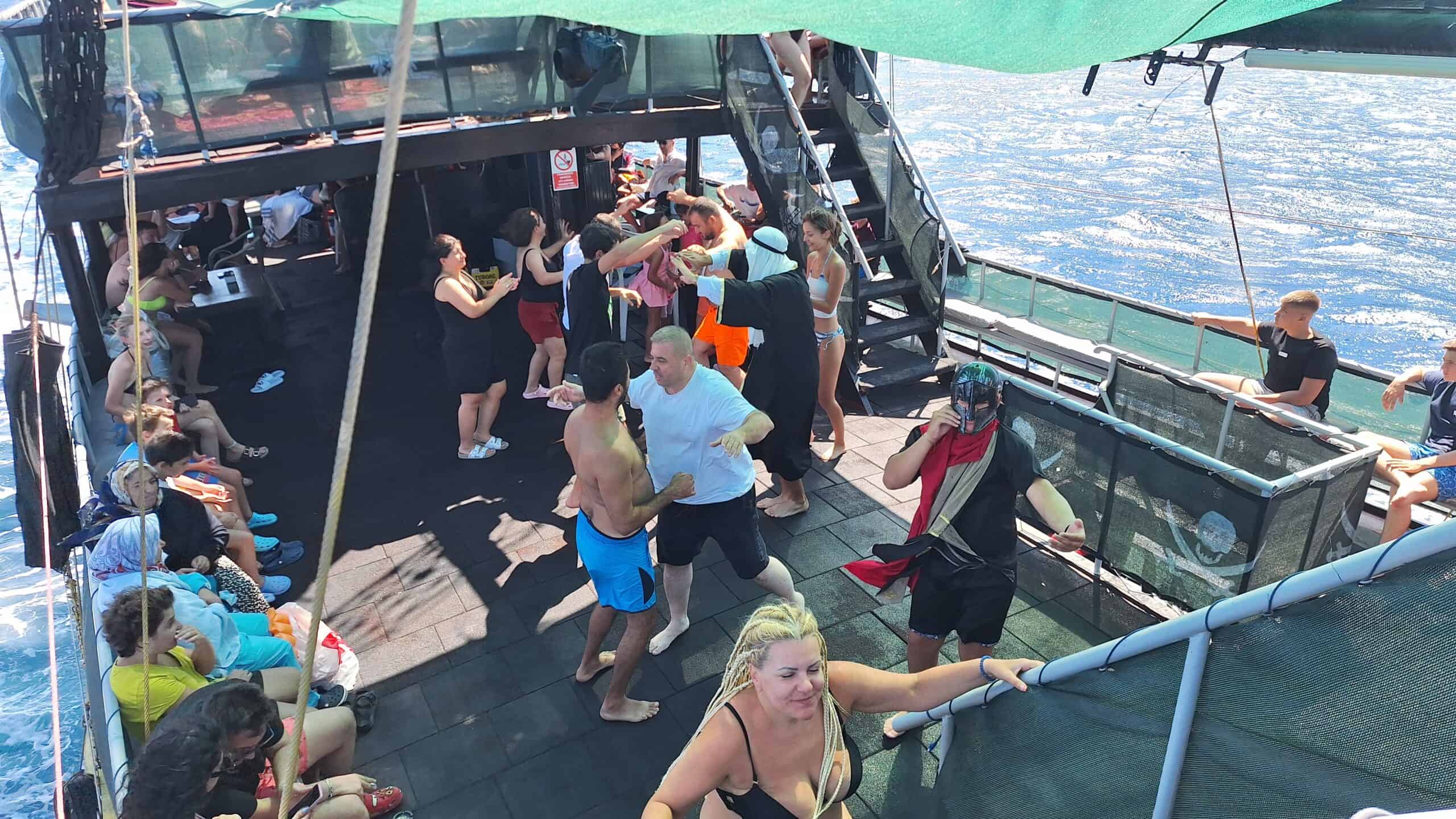 What Are the Prices for Boat Tours in Kuşadası, and What Factors Affect Them?