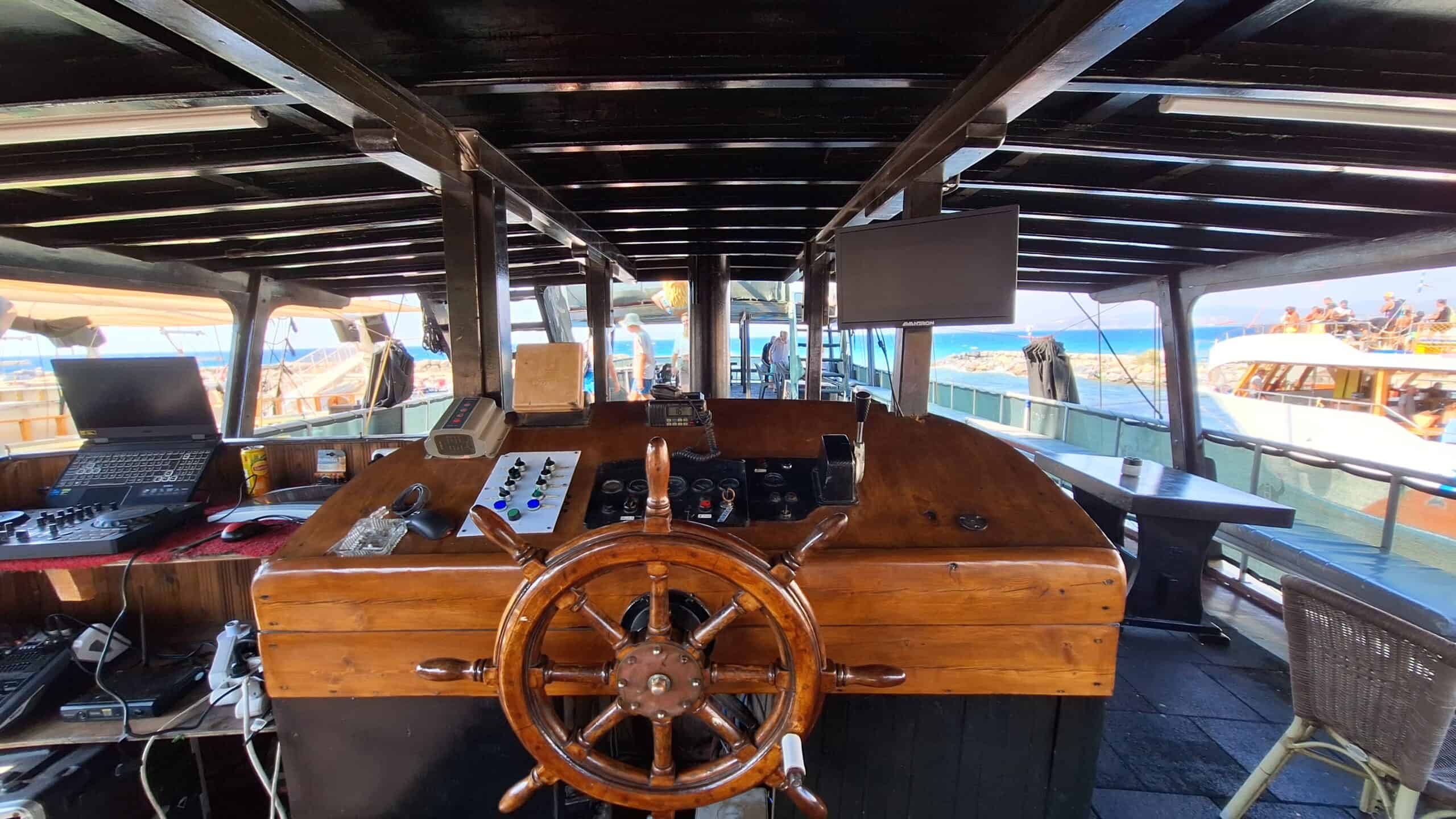 What Are the Best Affordable Boat Tour Options for Your Next Adventure?